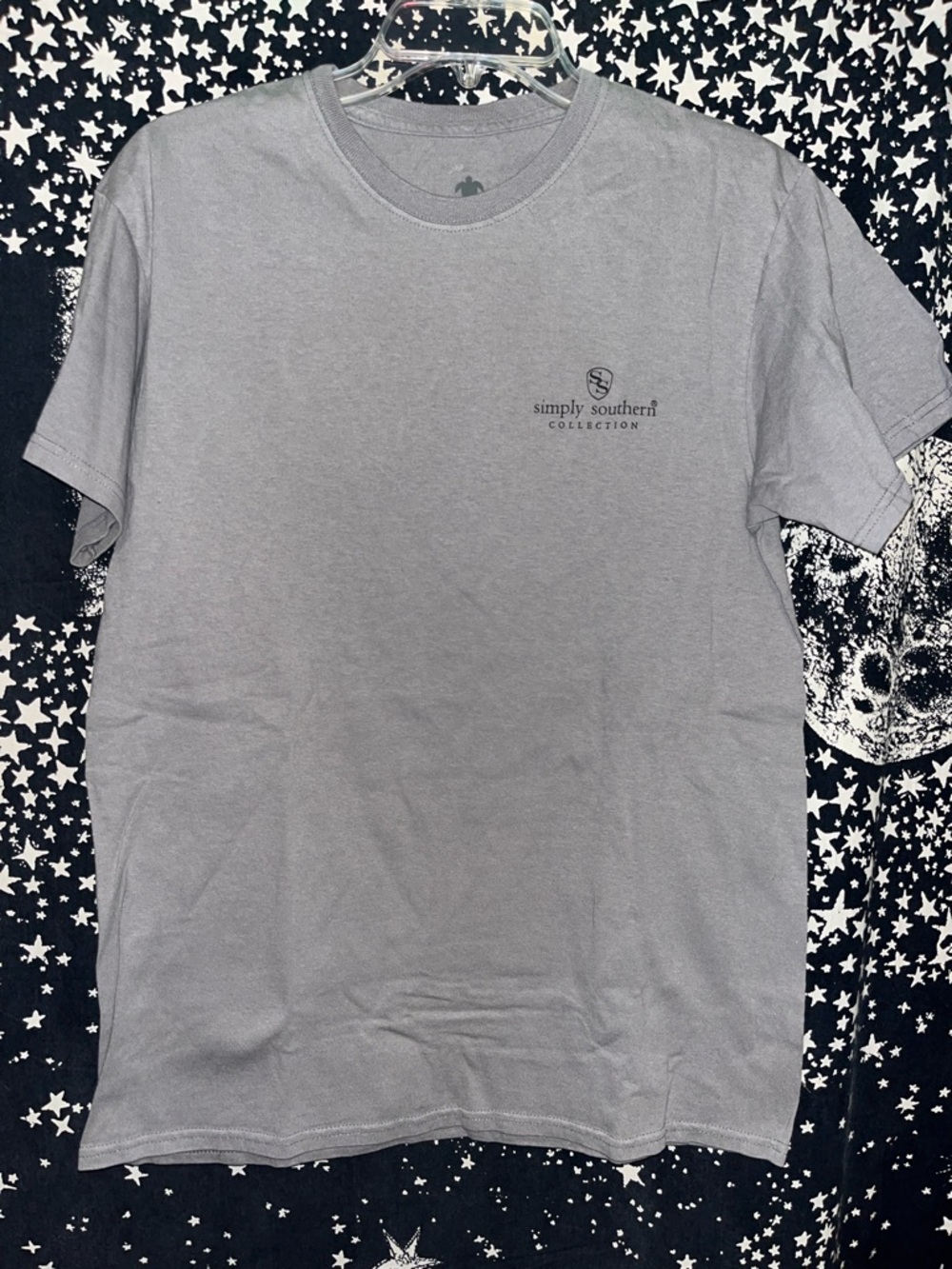 Simply Southern Women’s Light Gray Short Sleeve Logo Tee